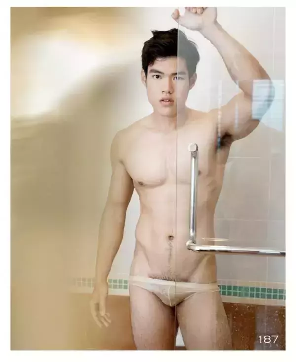 HOMME 07