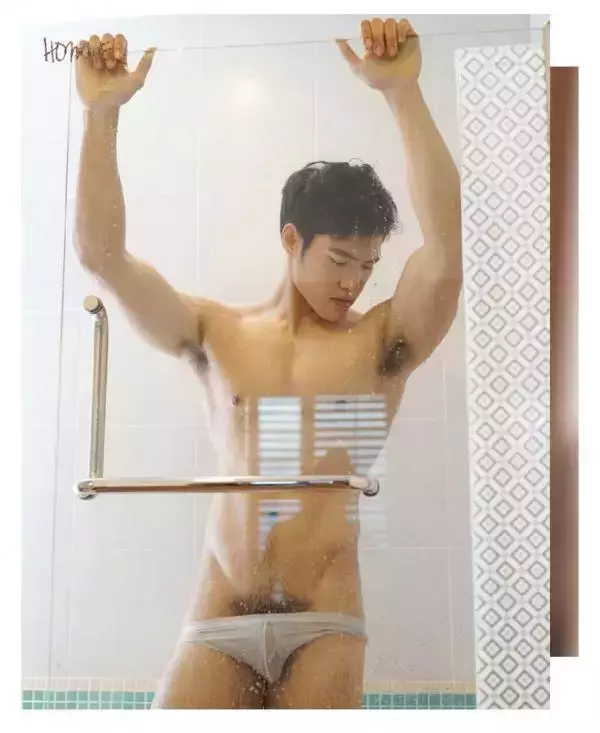 HOMME 07
