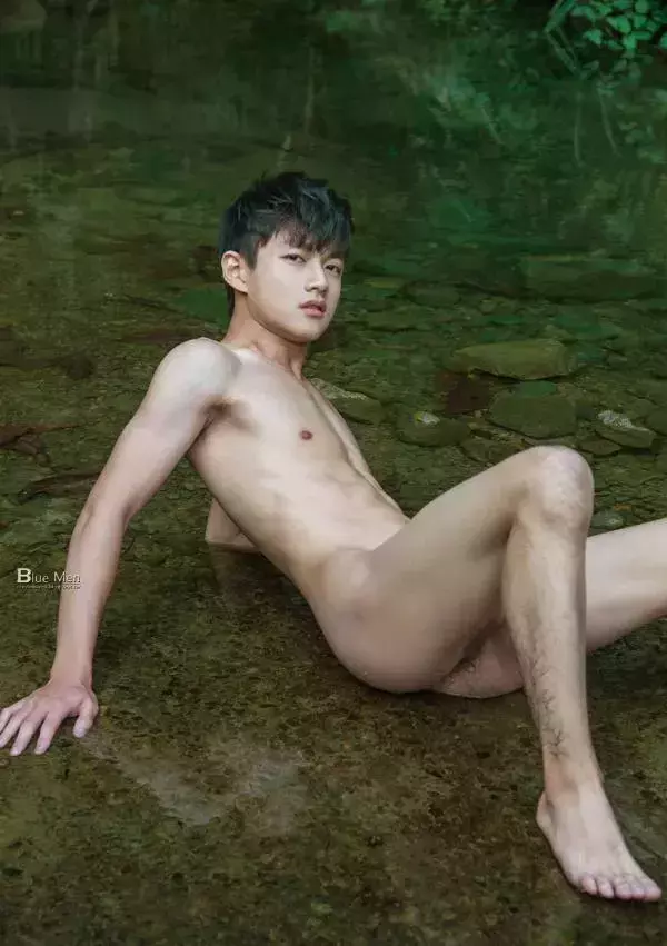 Blueman Magazine no.129 | Weicheng