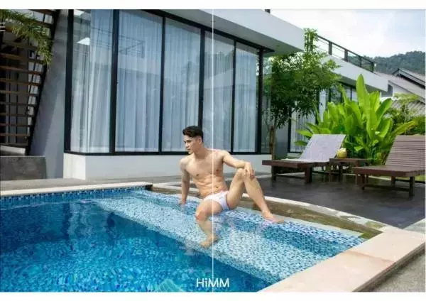 HiMM 12 | Naked Issue
