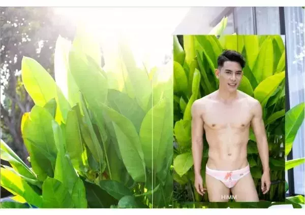 HiMM 12 | Naked Issue