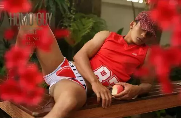 Homo Guy 02 | Young Boy Red Power