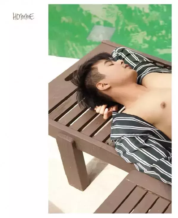 HOMME 08