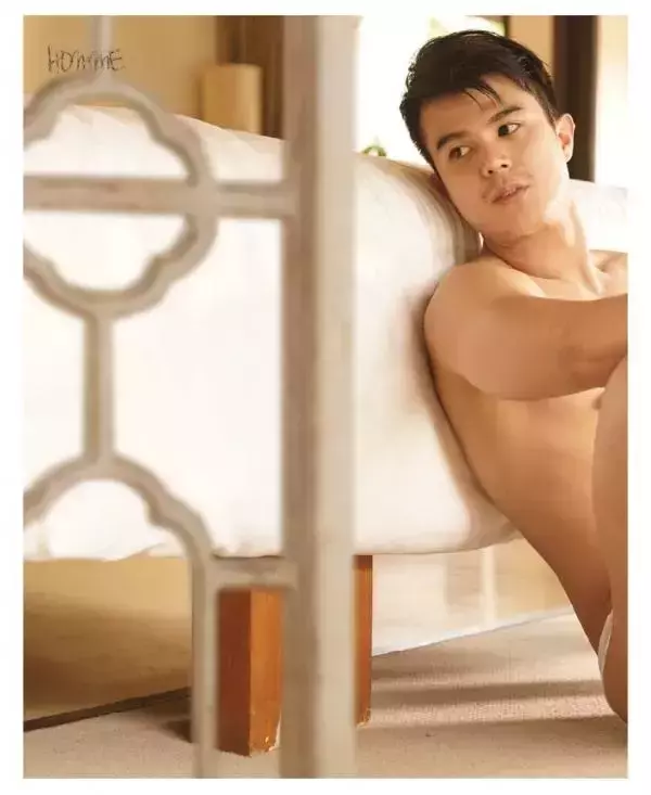 HOMME 08