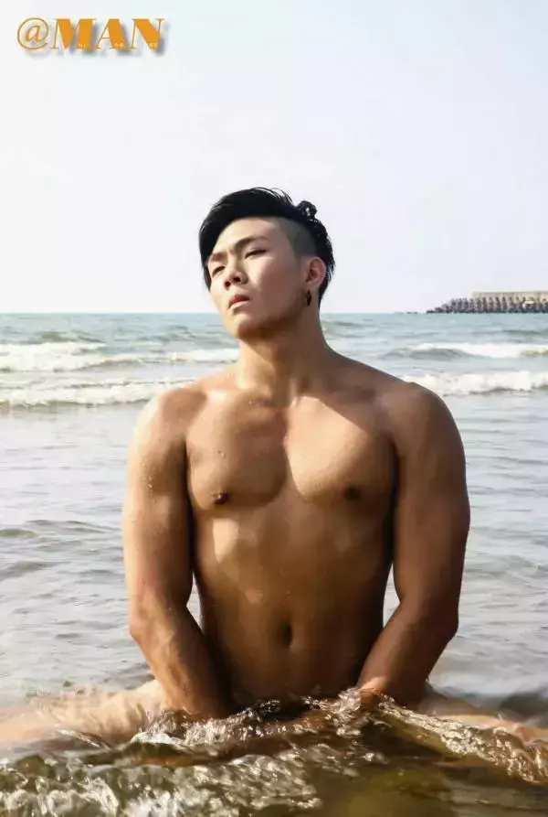 @MAN 08 | Taiwan’s Strong Man