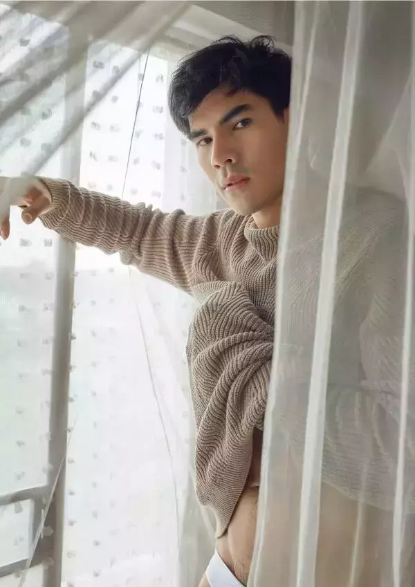 Riziist Magazine 09 | Bill