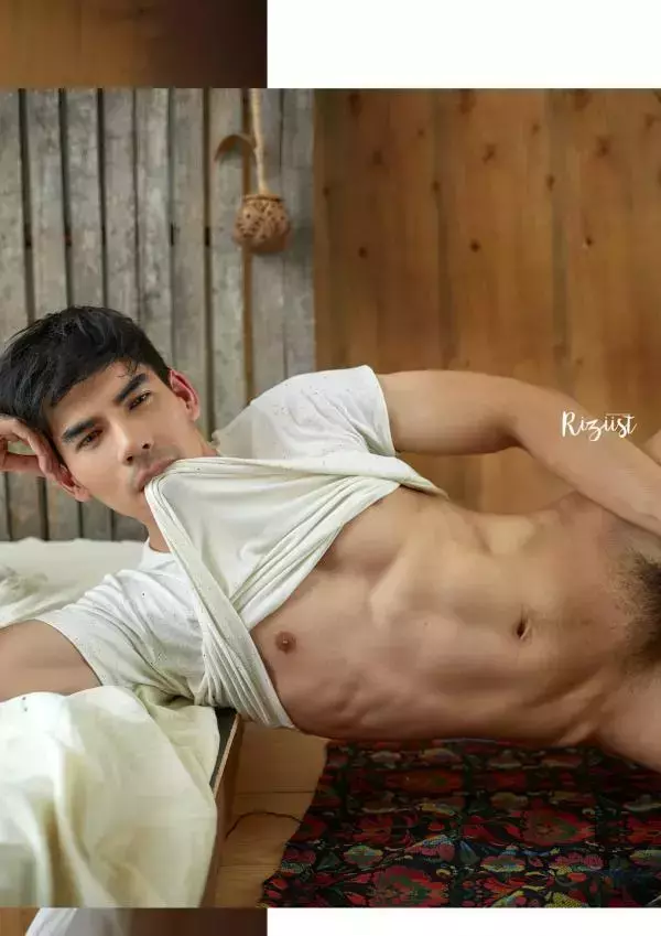 Riziist Magazine 09 | Bill