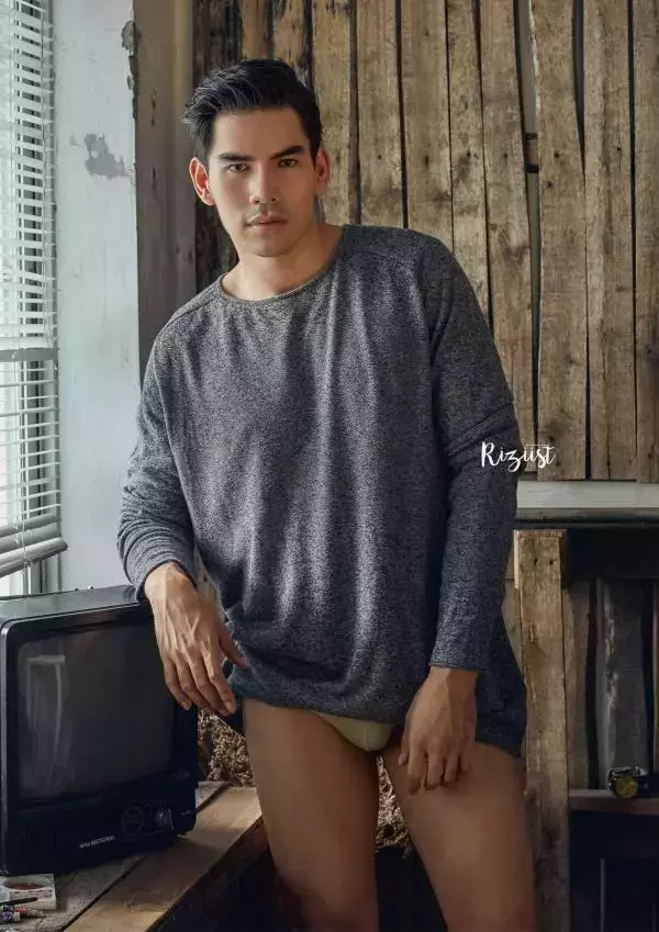 Riziist Magazine 09 | Bill