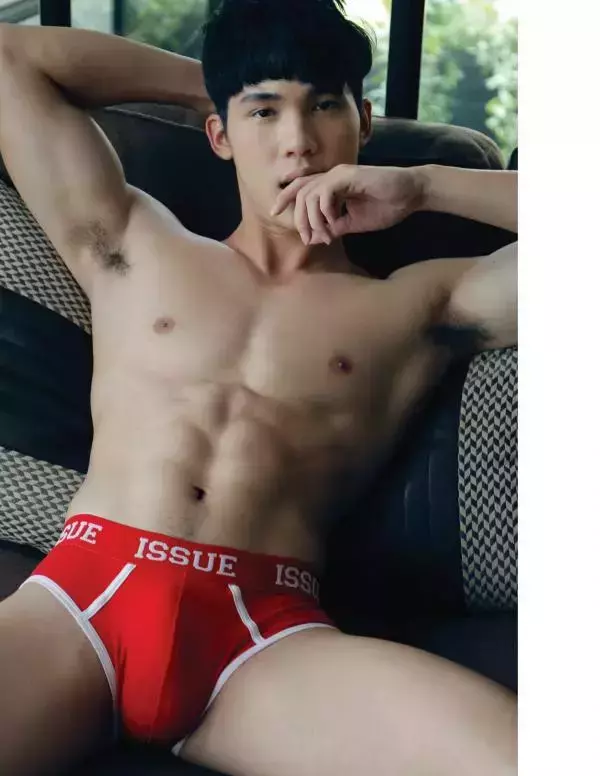 Back 03 | Boss 24 Hours 125 Pics & BtS