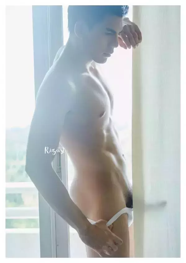 Riziist Magazine 09 | Bill