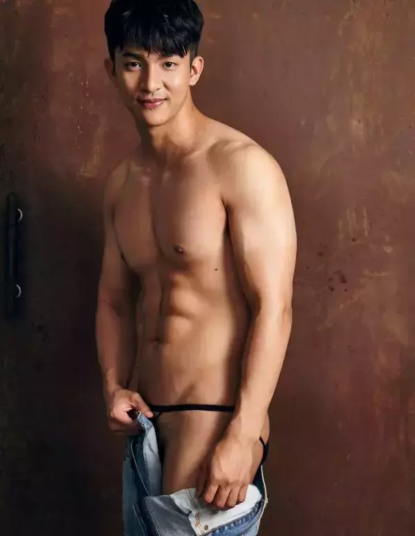 AWESOME MEN 2 - Gun Nakarin