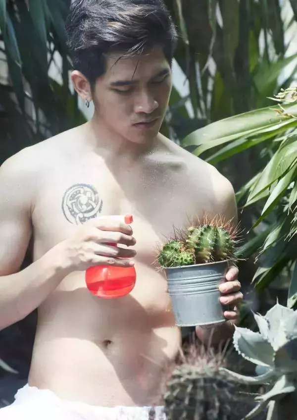 Folio 01  Phu Thana