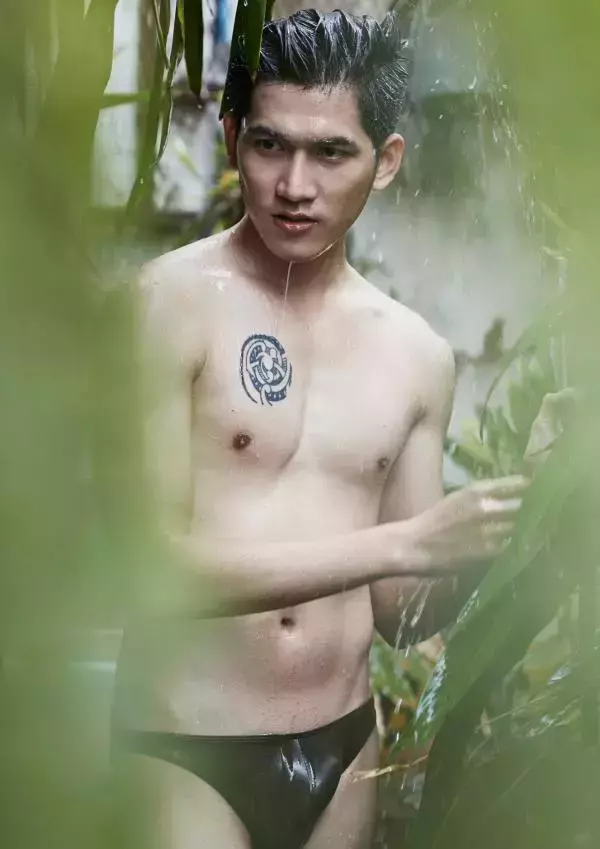 Folio 01  Phu Thana