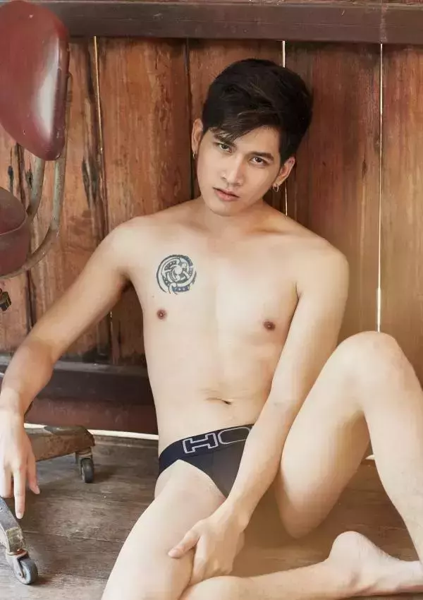 Folio 01  Phu Thana