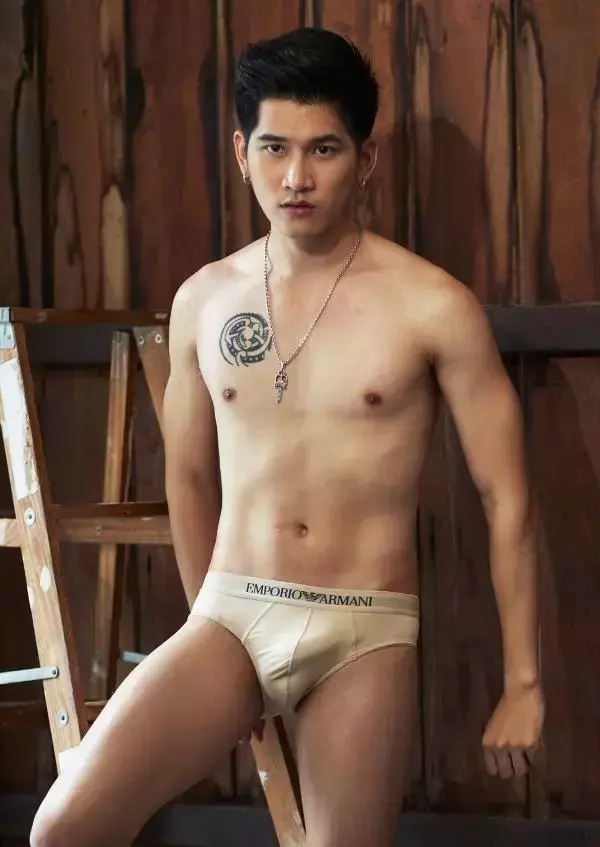 Folio 01  Phu Thana