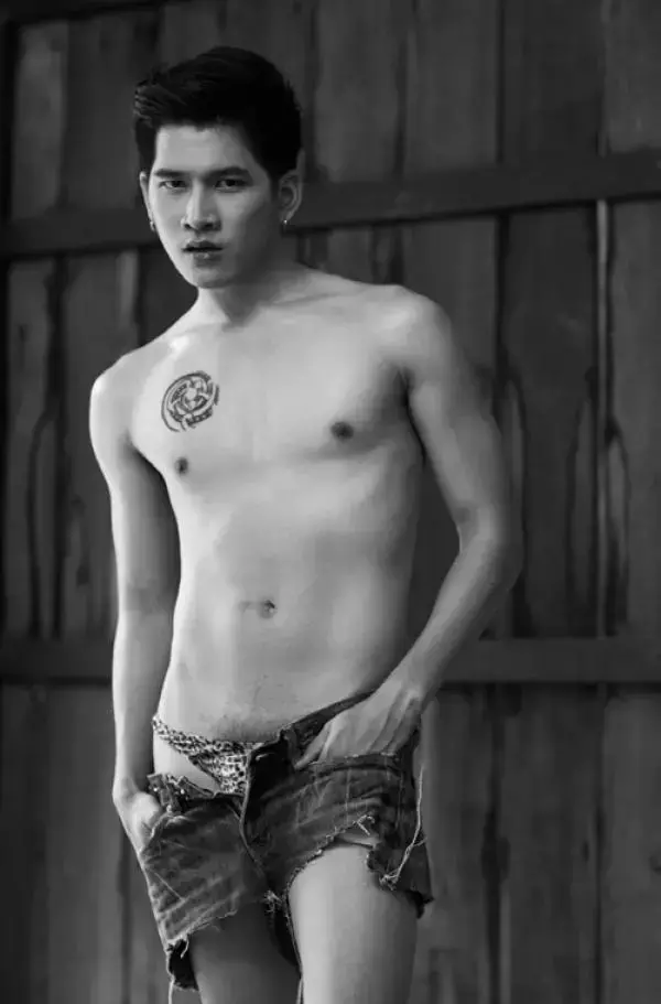 Folio 01  Phu Thana