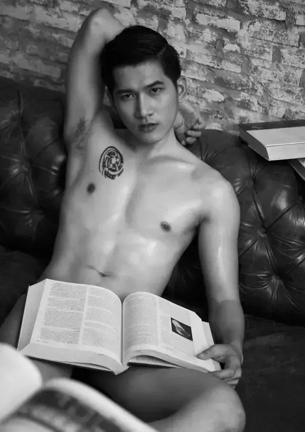 Folio 01  Phu Thana