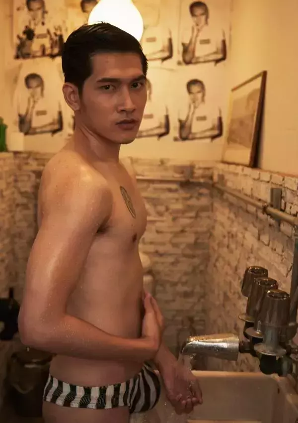 Folio 01  Phu Thana