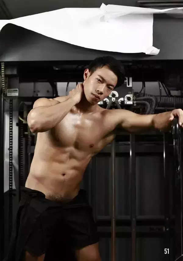 NAGUY 5 BABE 最巨男模