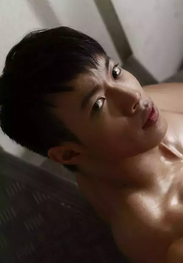 NAGUY 5 BABE 最巨男模
