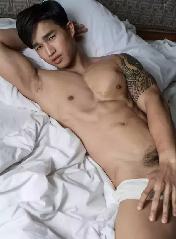 REPICK 01 - Earth Woraphong