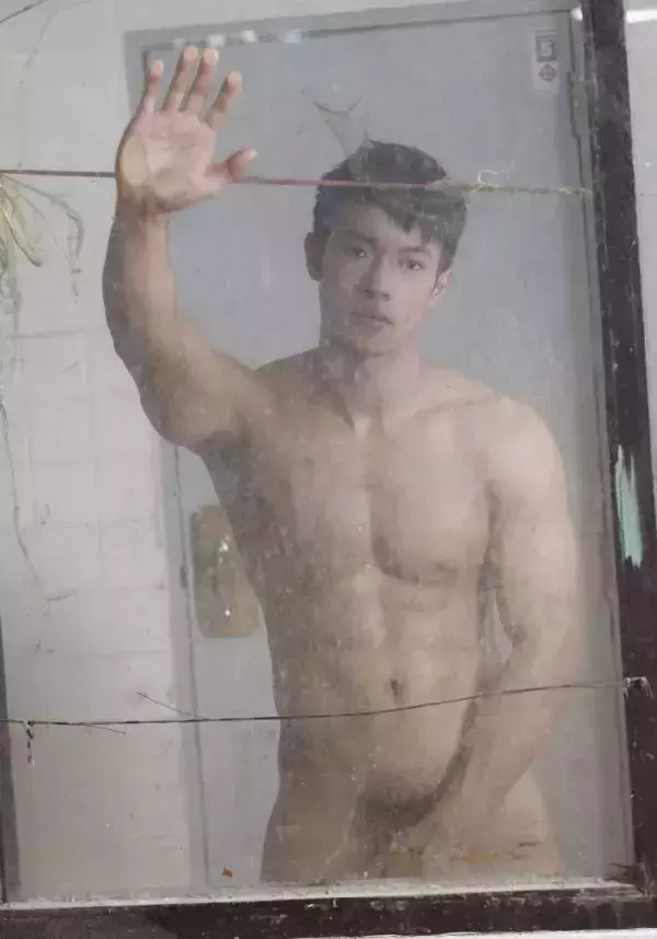 NAGUY 5 BABE 最巨男模