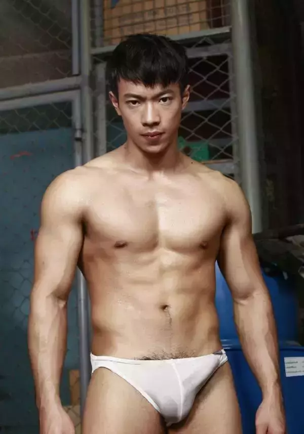NAGUY 5 BABE 最巨男模