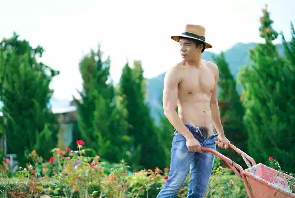 Menluscious Issue 02 - Fame Krittapat