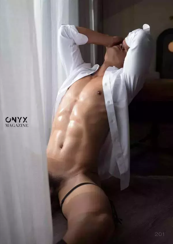 ONYX 3 - Jacob Ja 211 Pics & BtS