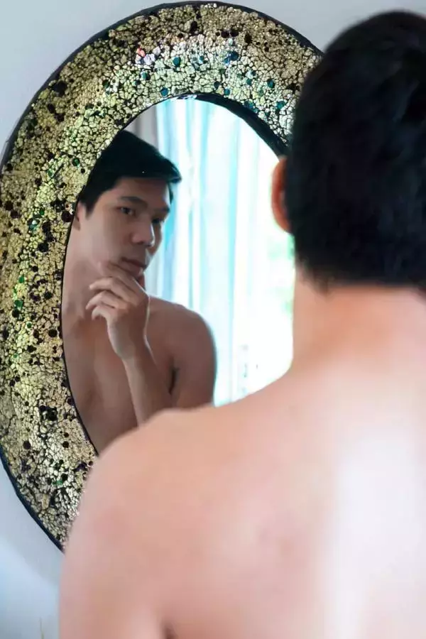 Menluscious Issue 02 - Fame Krittapat