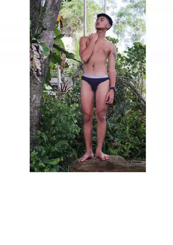 DUDEK ISSUE 01 - A DAY FOR A PATTAYA BOY