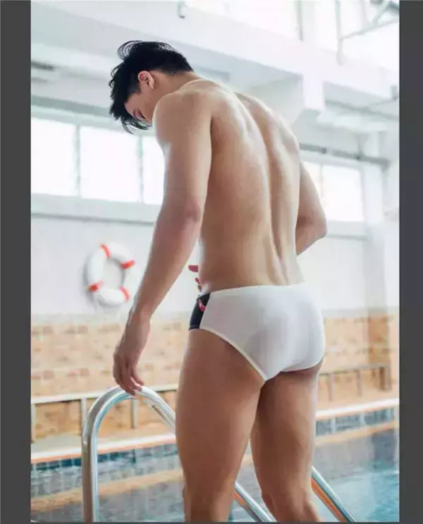 SaturDay 04 - Pool Man