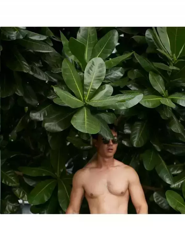 RareRoot  Issue 02 - Pee