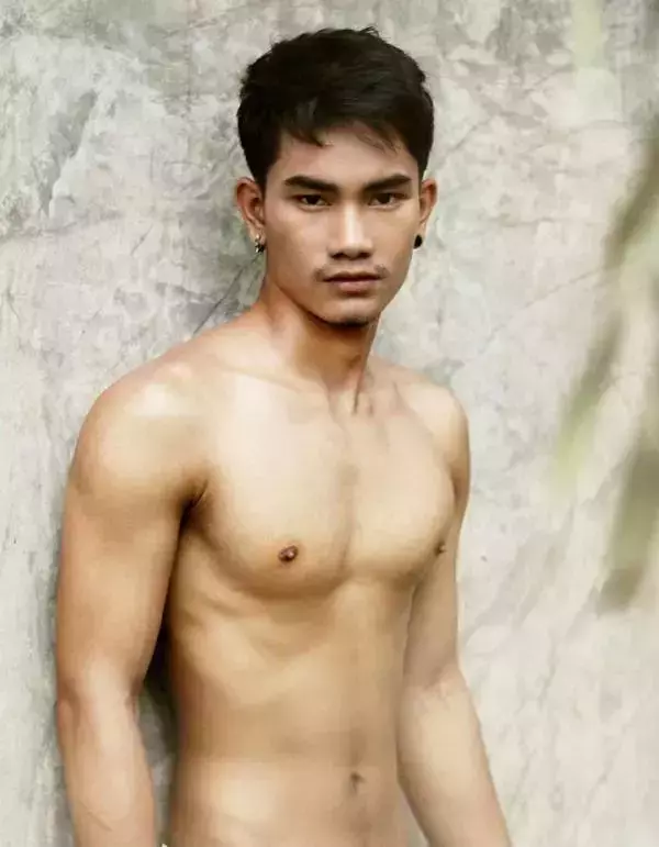 MAN OMG 5 – Korn Naughty Boy