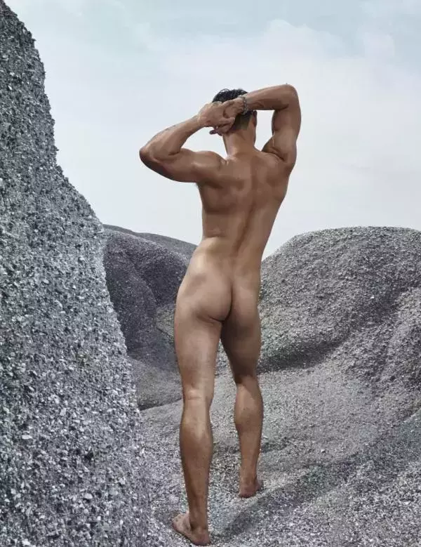 AWESOME MEN 1 - BANK BUSA