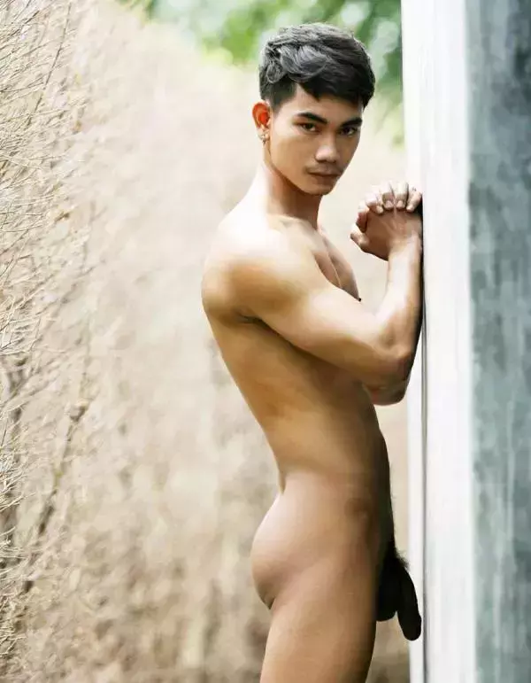 MAN OMG 5 – Korn Naughty Boy