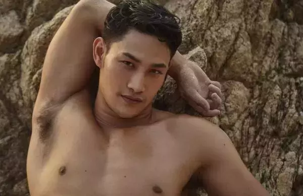 AWESOME MEN 1 - BANK BUSA
