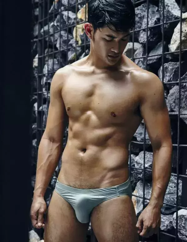 AWESOME MEN 1 - BANK BUSA