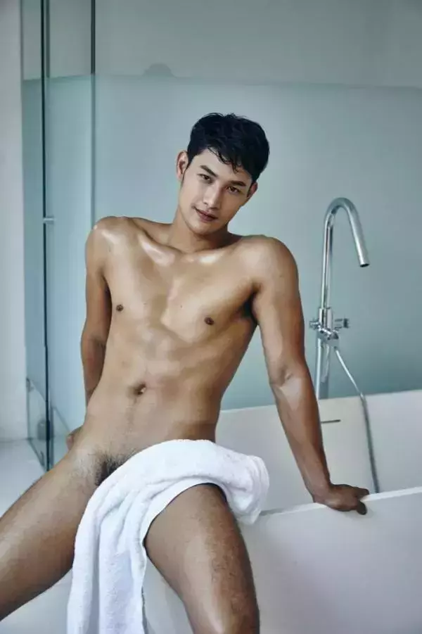 AWESOME MEN 1 - BANK BUSA