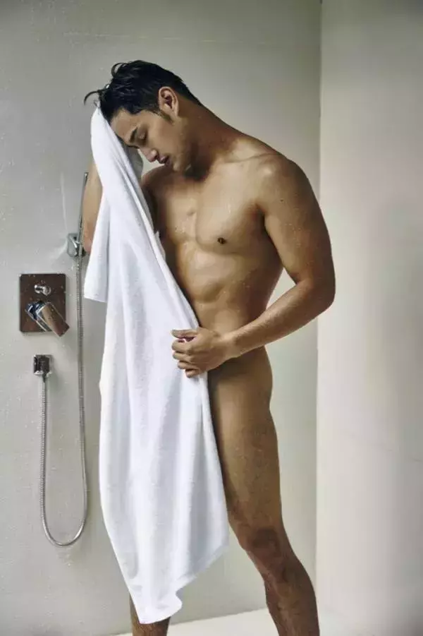 AWESOME MEN 1 - BANK BUSA
