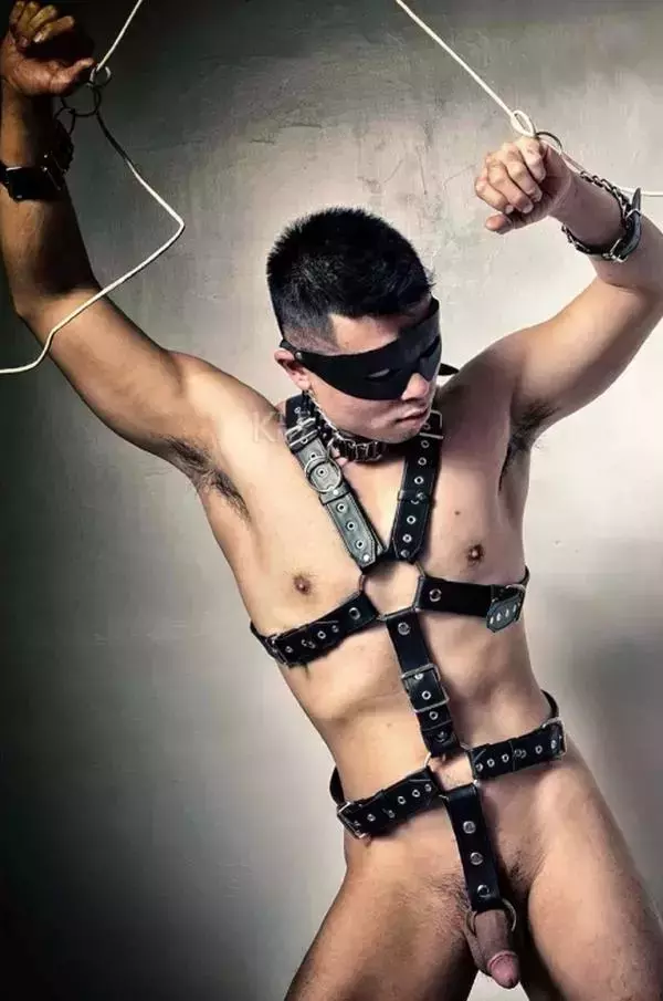 BE A MODEL 1 創刊號 X-ISSUE 面具男的情慾世界