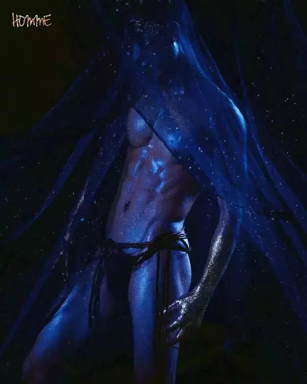 Homme 6 精壯美男魚