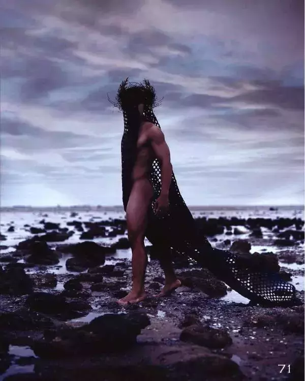 Homme 6 精壯美男魚