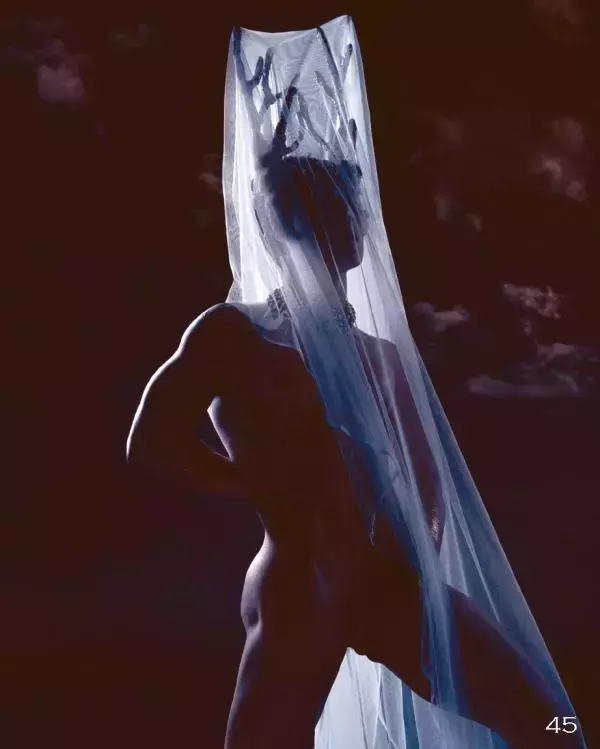 Homme 6 精壯美男魚