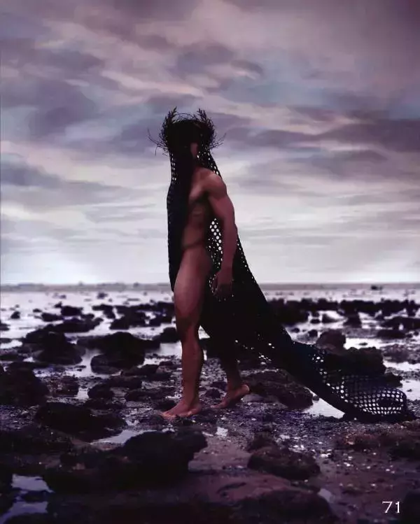 Homme 6 精壯美男魚