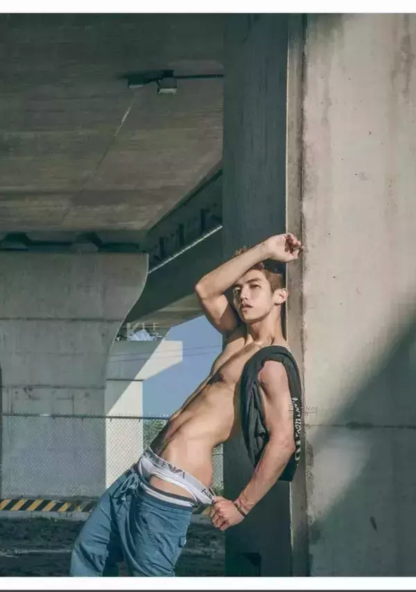 Whoseman 7 平面男模 蔡洋洋 - 藝術全見版
