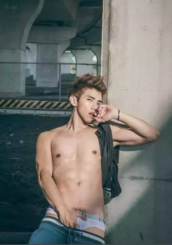 Whoseman 7 平面男模 蔡洋洋 - 藝術全見版