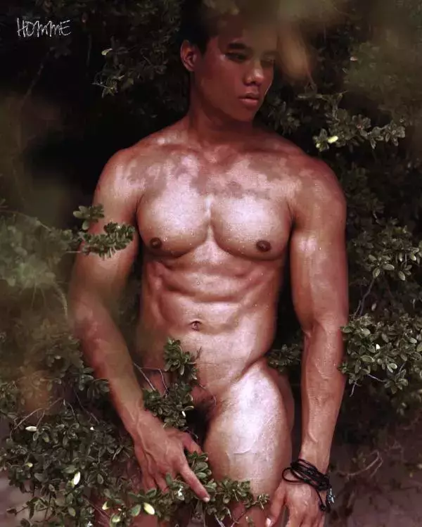 Homme 6 精壯美男魚