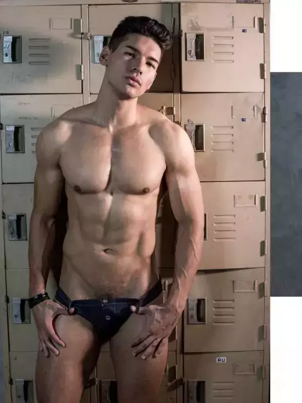 HiMM 10