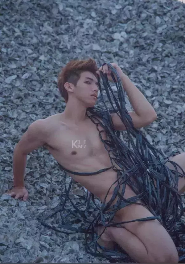 Whoseman 7 平面男模 蔡洋洋 - 藝術全見版